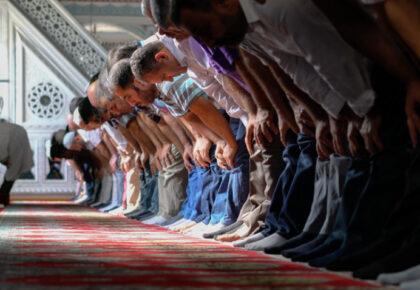 sholat-berjamaah-c312336d